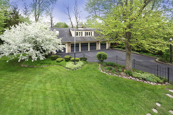 65 Lebrun Cir.  Amherst 3